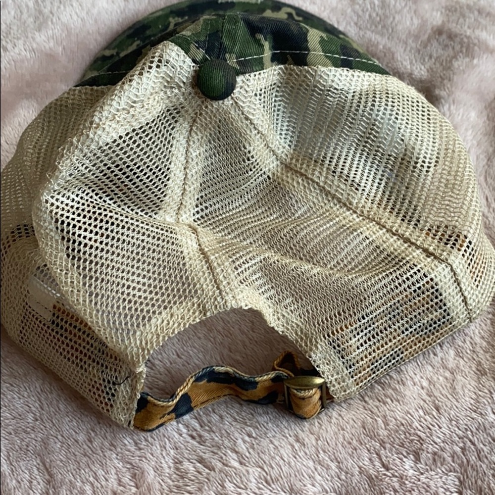 hate - Picture 3 of 3